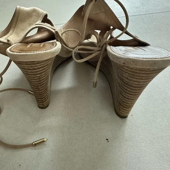 Aquazzura Women's Suede Ankle Tie Wedge Heels Shoes Size 39 Tan