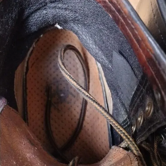 Ariat lace up boots