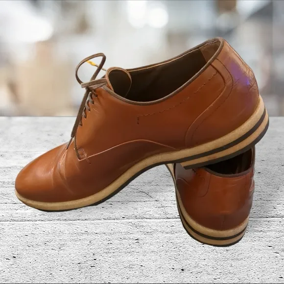 Armando Cabral camel color lace up oxfords. Made in Italy size 43 &quot;🎉host