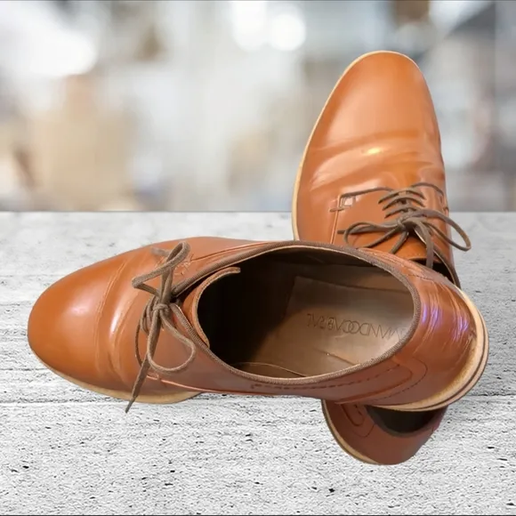 Armando Cabral camel color lace up oxfords. Made in Italy size 43 &quot;🎉host