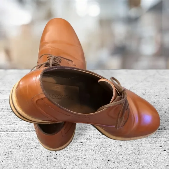 Armando Cabral camel color lace up oxfords. Made in Italy size 43 &quot;🎉host