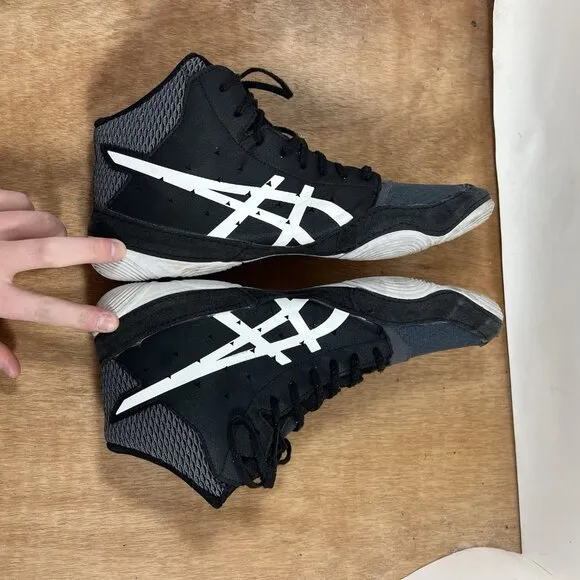 Asics Snapdown 3 Men Size 13 Black Gray Wrestling Shoes Sneakers 1081A030