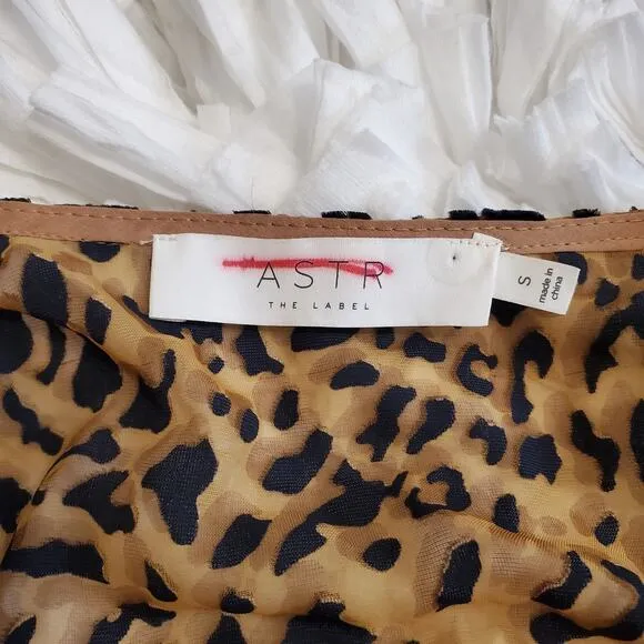 ASTR DRESS WOMEN'S SMALL LEOPARD  NIKITA TIERED RUFFLE HEM SHORT MINI VELVET