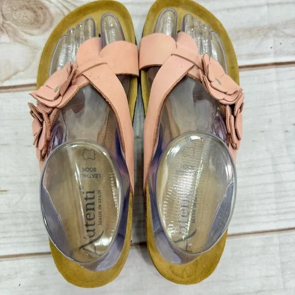 Autenti Pale Pink Genuine Leather Flowers Flip Flop Thong Sandals Size 39 US 8.5