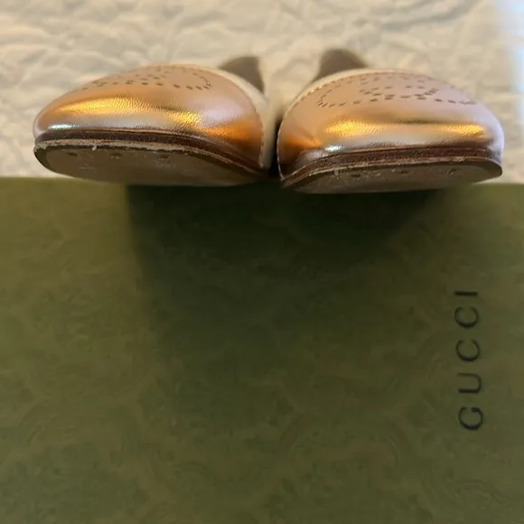 Authentic GUCCI TWO-tone Flats