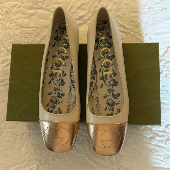 Authentic GUCCI TWO-tone Flats