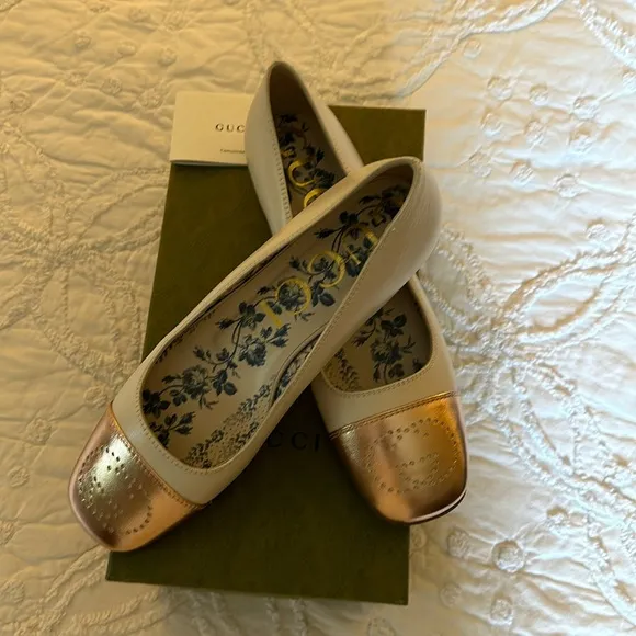 Authentic GUCCI TWO-tone Flats