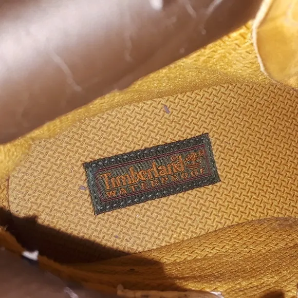 AUTHENTIC Timberland Original Wheat Lace Boots