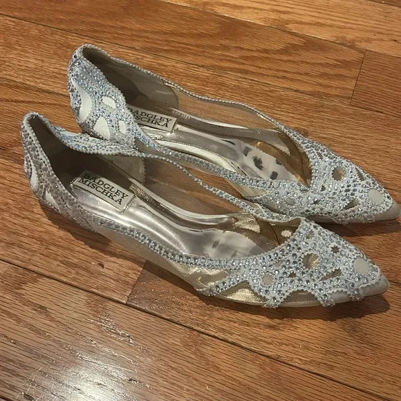 Badgley Mischka Gigi Silver Crystal Embellished Beige Mesh Pointed Toe Flats