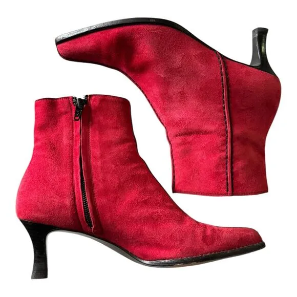 Bally Sexy Red suede &amp; black exposed stitching bootie with kitten heel size 5