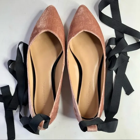 Banana Republic blush pink velvet pointy toe flats black ribbon ankle tie 7
