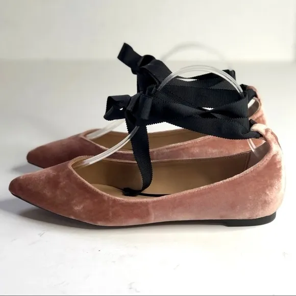 Banana Republic blush pink velvet pointy toe flats black ribbon ankle tie 7