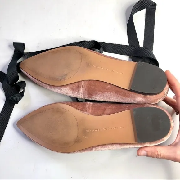 Banana Republic blush pink velvet pointy toe flats black ribbon ankle tie 7