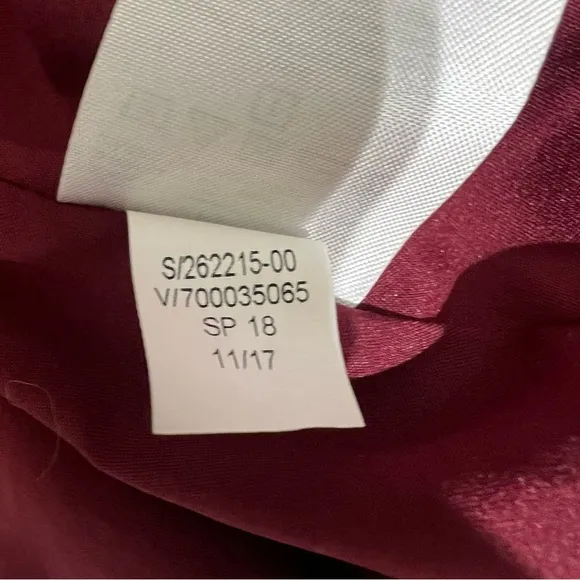 Banana Republic Petite Floral Pleated Easter Dress 2P Burgundy Pink Short Sleeve