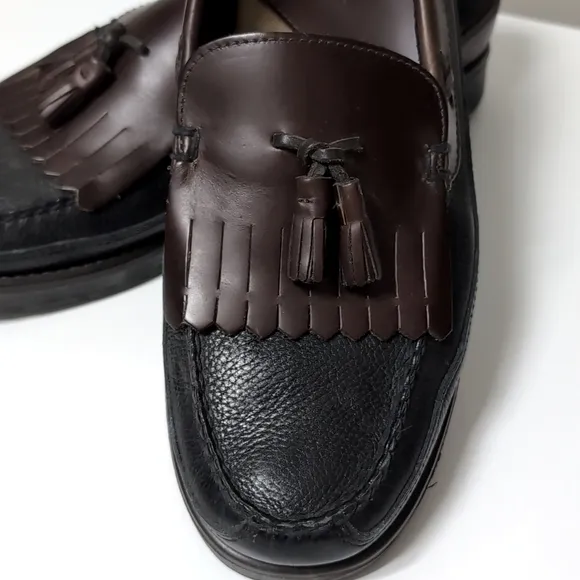BASS Two Tone Leather Kiltie Tassel Loafer Slip On Dress Shoes. Size 13M