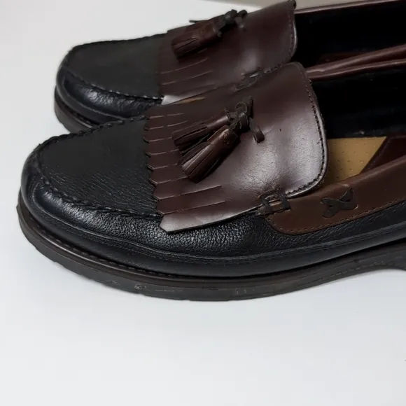 BASS Two Tone Leather Kiltie Tassel Loafer Slip On Dress Shoes. Size 13M