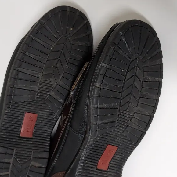 BASS Two Tone Leather Kiltie Tassel Loafer Slip On Dress Shoes. Size 13M