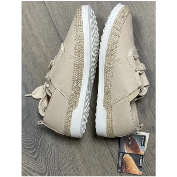 Bearpaw Billie Sneakers Women's Shoes NWB!