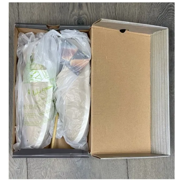 Bearpaw Billie Sneakers Women's Shoes NWB!