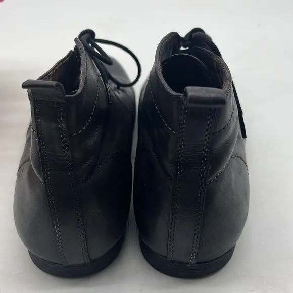BedStu Black Leather lace up chukka boots size 9 MN4062