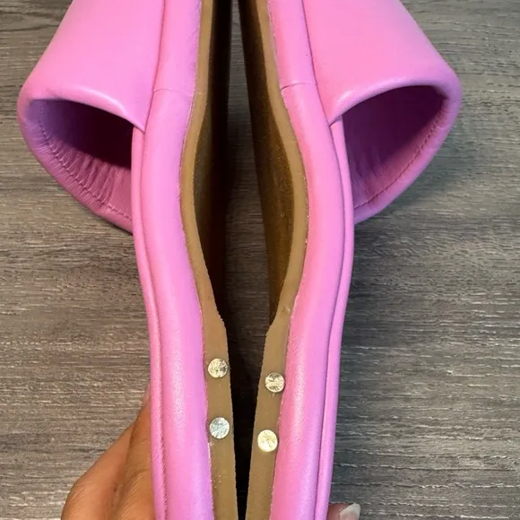 BEEK Puffbird slide sandals Womens size 8 $260 Read below