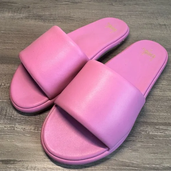 BEEK Puffbird slide sandals Womens size 8 $260 Read below