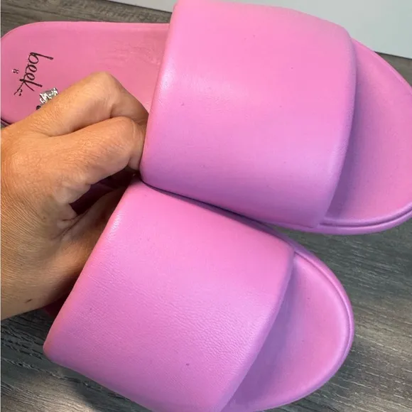 BEEK Puffbird slide sandals Womens size 8 $260 Read below