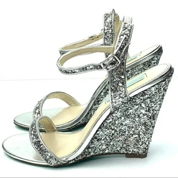 Betsey Johnson wedding Heels Darci 7 glitter wedge