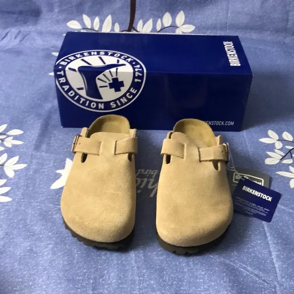 Birkenstock Boston Cream Mules Classic Clog Design - Narrow