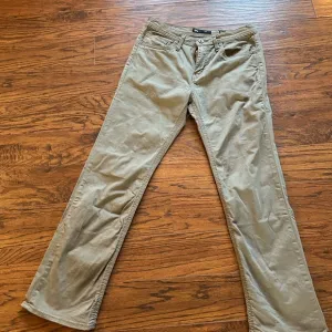BKE Tan Relaxed Jeans with Classic Fit