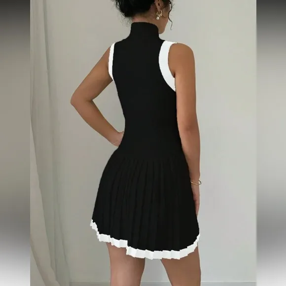 Black &amp; white contrast knit pleated stretchy casual sporty tennis mini dress