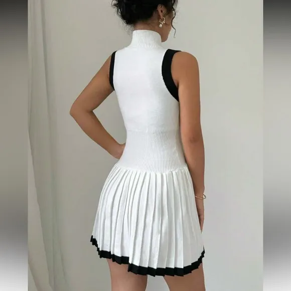 Black &amp; white contrast knit pleated stretchy casual sporty tennis mini dress