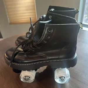 Black Martin Boot Style Roller Skates Derby Outdoor Light Up Wheels - Unworn 40