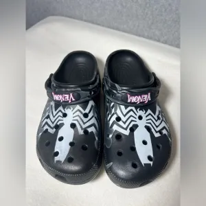 Black Venom Spider-Man classic clog Crocs, Size M7/W9‎ – repaired