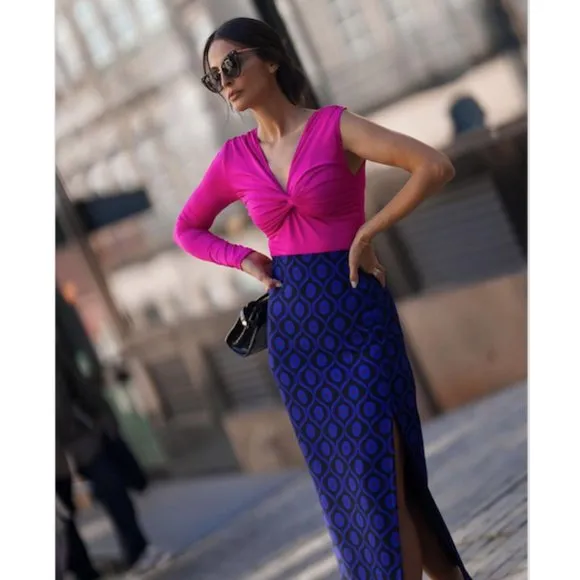 BLOGGER'S FAVE! Zara Blue Print Pencil Midi Skirt Blue Black NWT