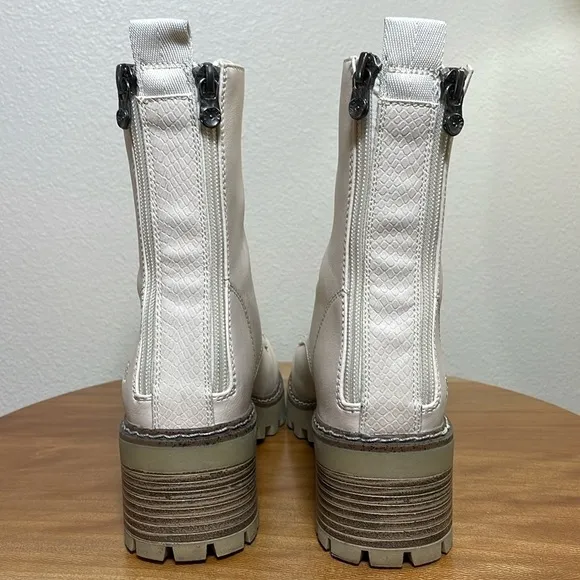 Blowfish LEITH Lace-up Vegan Leather Boots Off White/Cream Size 8.5