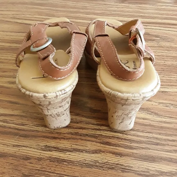 BOC BC6222 Platform Wedges in Cognac EUC sz 7