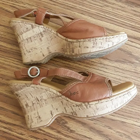 BOC BC6222 Platform Wedges in Cognac EUC sz 7