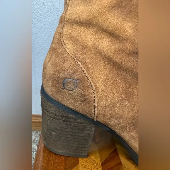Born Cass distressed suede combat boots 9