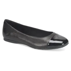 Born Women’s Britta Black Patent Leather/Leather Flats Size 8.5