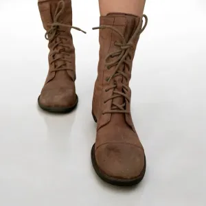 Born Zelia Leather Lace Up Combat Boots Size 9