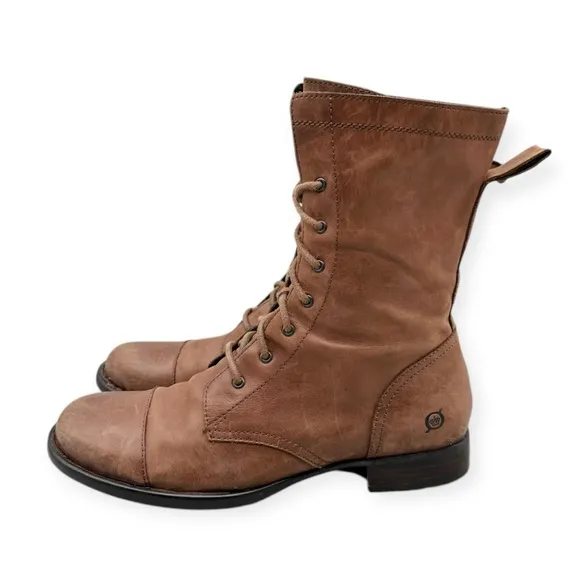 Born Zelia Leather Lace Up Combat Boots Size 9