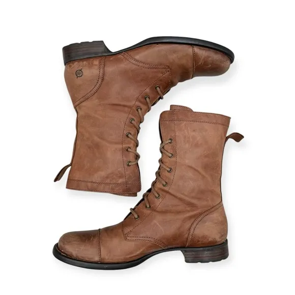 Born Zelia Leather Lace Up Combat Boots Size 9