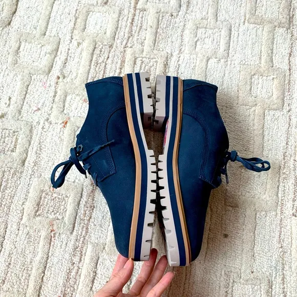 Brand New Timberland Leather Unisex Derby Oxford Navy W 41.5 M40