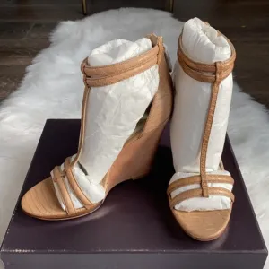 Brian Atwood Pinkston Open Toe Platform Wedges Suede Sandals Tan Brown 7 37