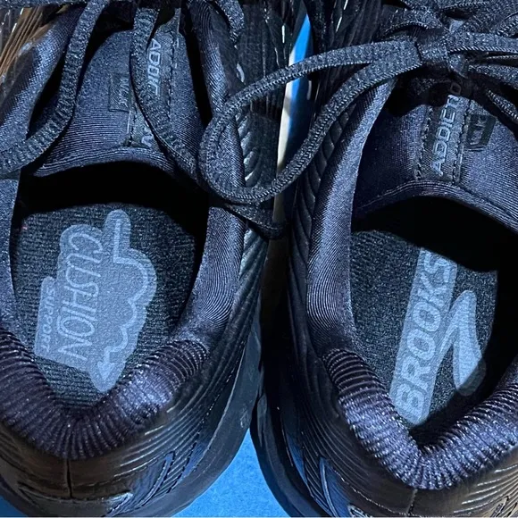 Brooks Mens Addiction Walker 2 shoes