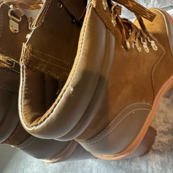 Brown Lace-Up Women's Boots