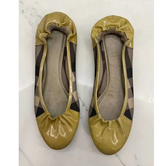 Burberry Patent Leather &amp; Nova Check Coated Canvas Scrunch Ballet Flats