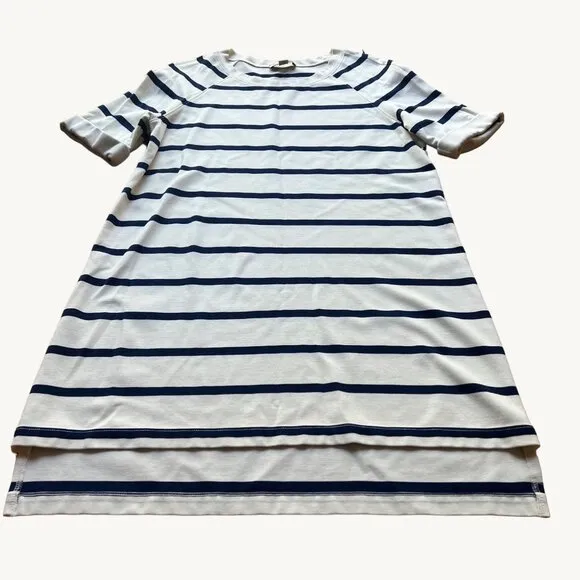 Burberry Size 10 Cream &amp; Navy Blue Striped Short Sleeve Step Hem T-Shirt Dress