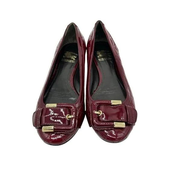 Burberry women's SZ 5 Quilted Flats Burgundy Leather $475 Value Made in Italy